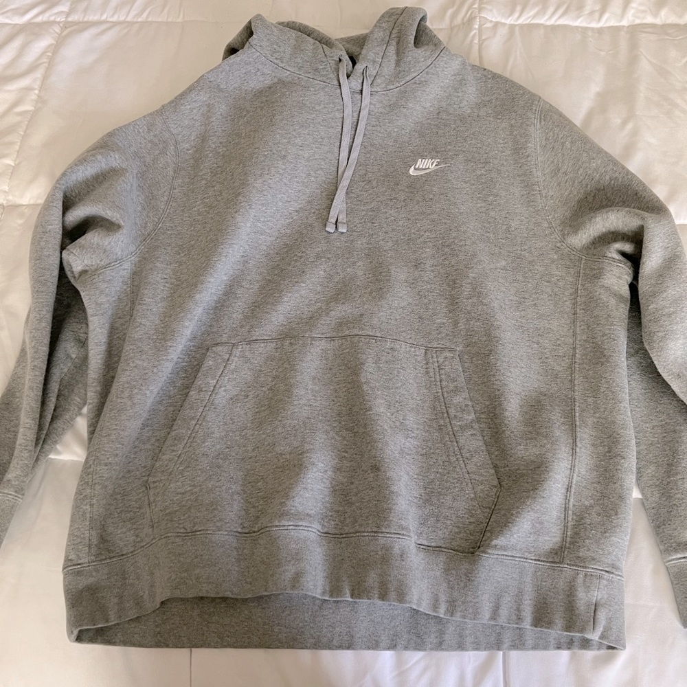 Men’s Nike Pullover Hoodie sweatshirt